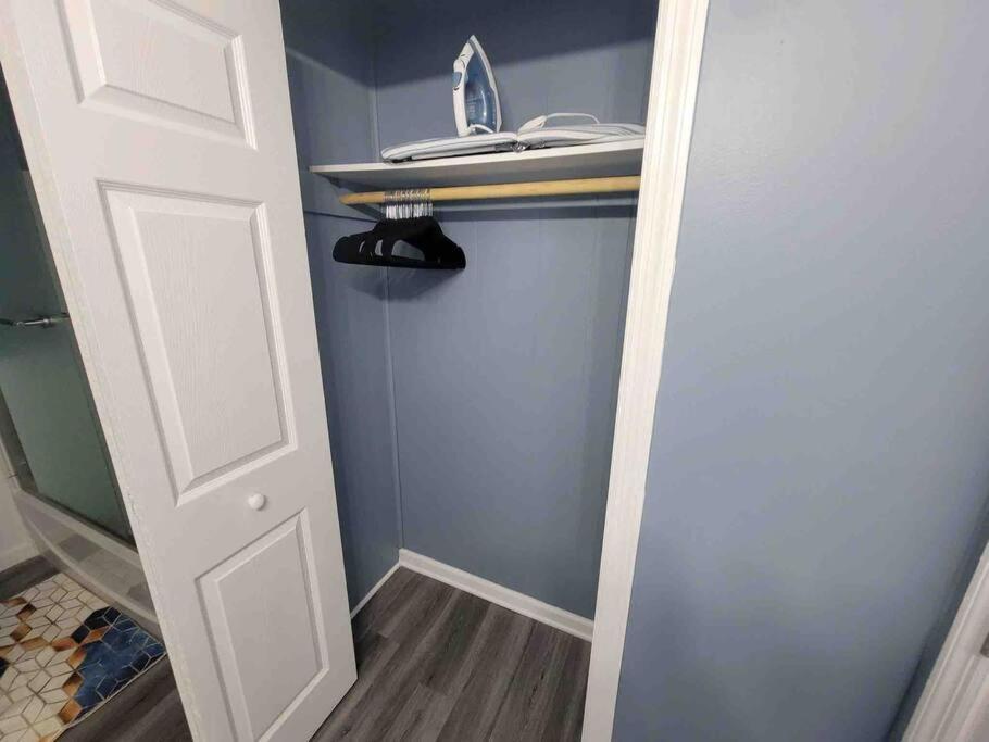 2022 Renovated 2-Bdrm Cozy, Lovely Condo W/Parking! Hilton Head Island Buitenkant foto