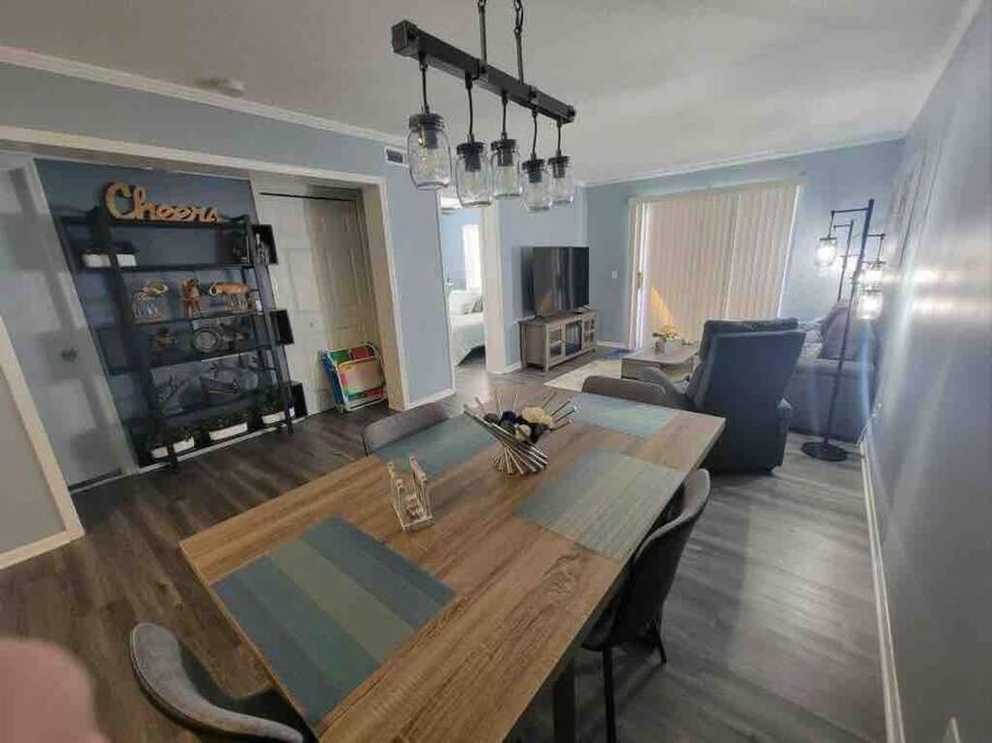 2022 Renovated 2-Bdrm Cozy, Lovely Condo W/Parking! Hilton Head Island Buitenkant foto